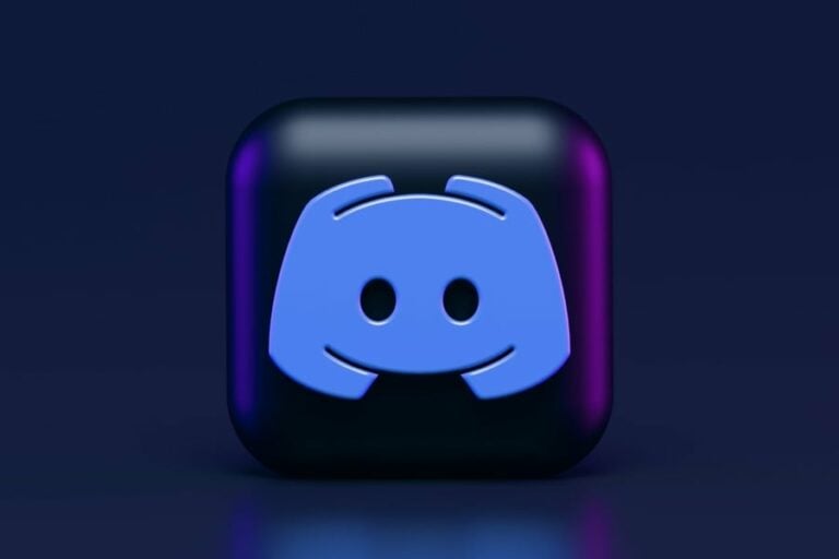 Discord bot for availability alerts