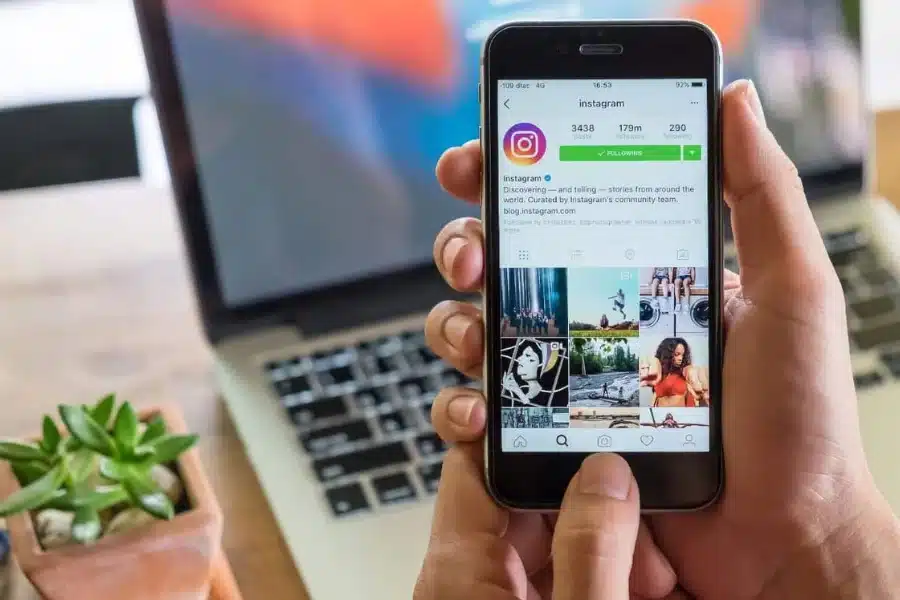 multiple Instagram accounts